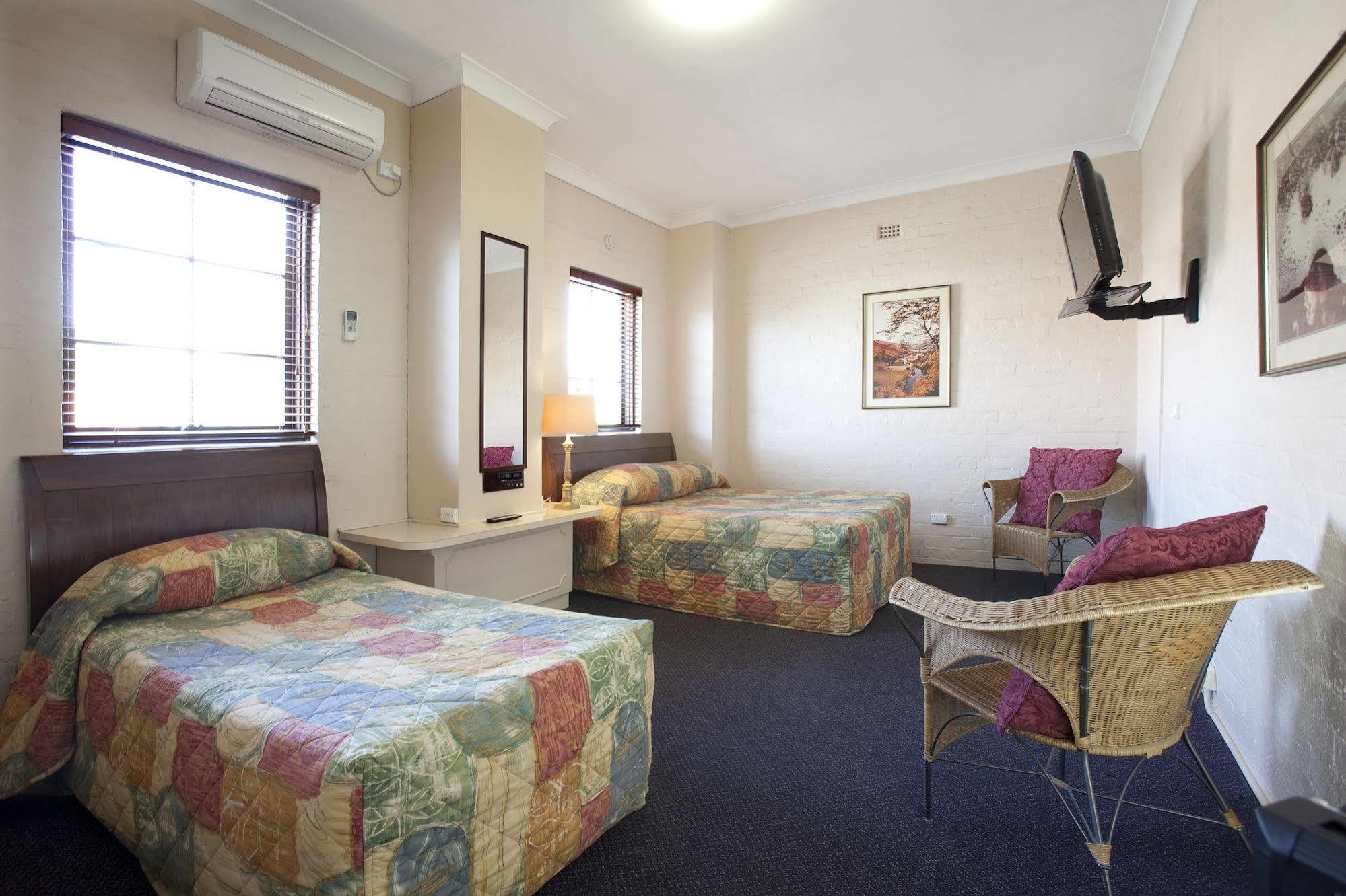 Seaton Arms Motor Inn Albury Extérieur photo